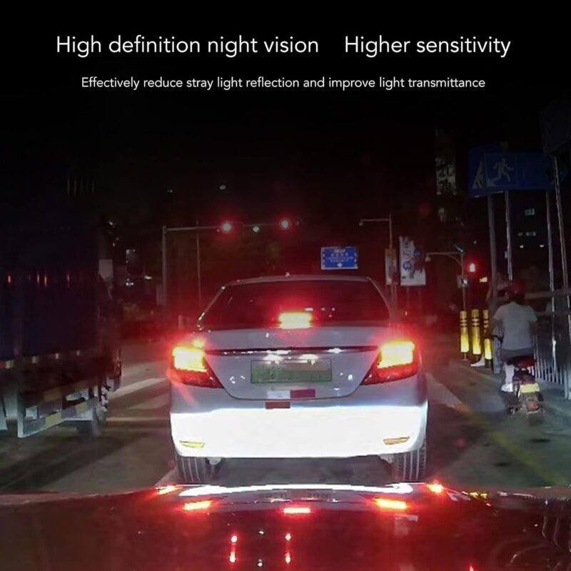 Black Box Dash Cam 1296P Super HD night vision recording on city road